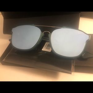 Dior Abstract CJH/A4  *NWT*